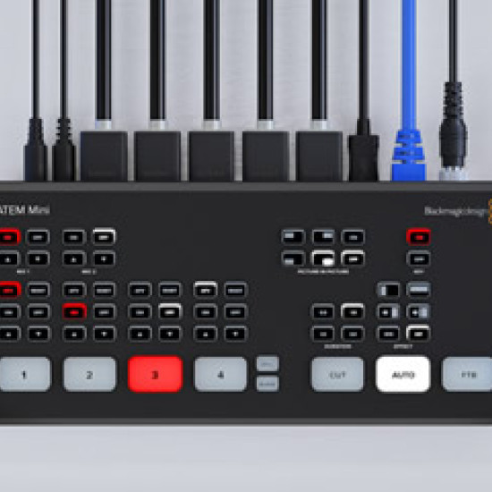 Blackmagic Atem mini  switcher