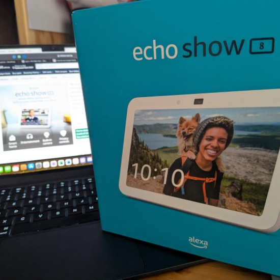 Echo Show 8 - 3rd Generation - 8'' Smart Display With Alexa