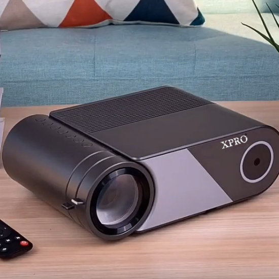 Xpro xp-9 4000 Lumens Projector